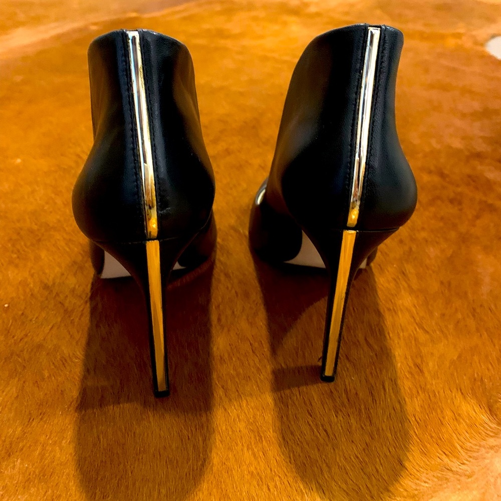 Black leather sexy heels, BCBGeneration, 8M, 4.5”
